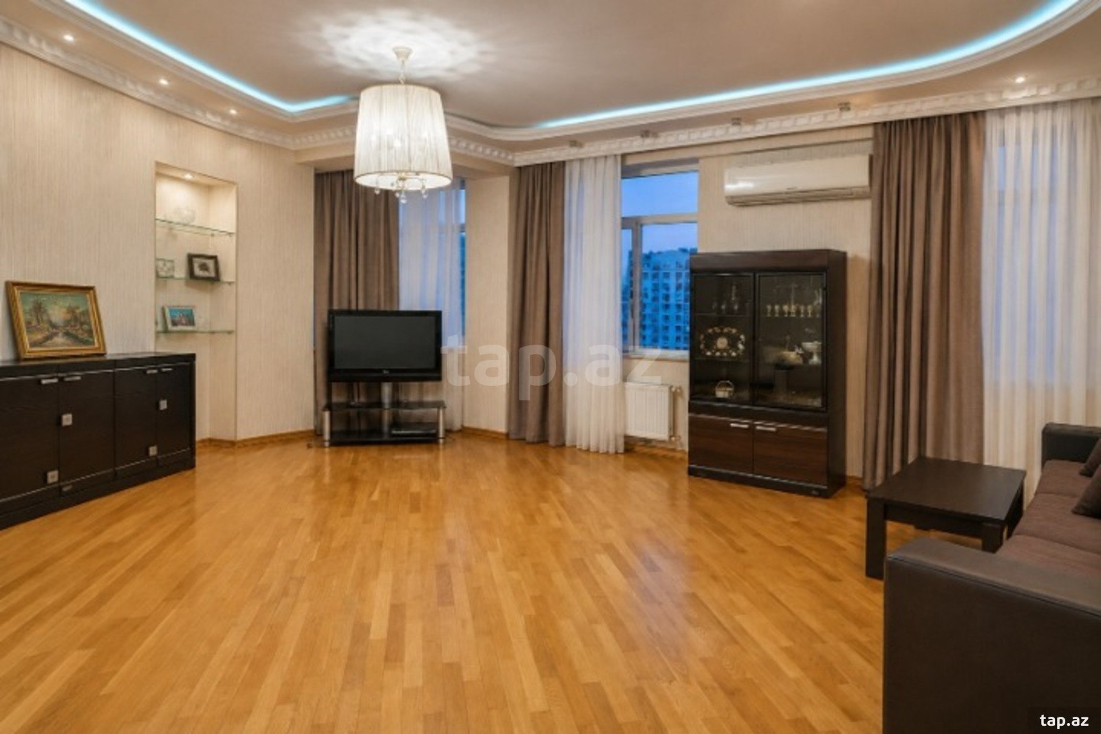 4-otaqlı yeni tikili, Nərimanov r., 170 m²