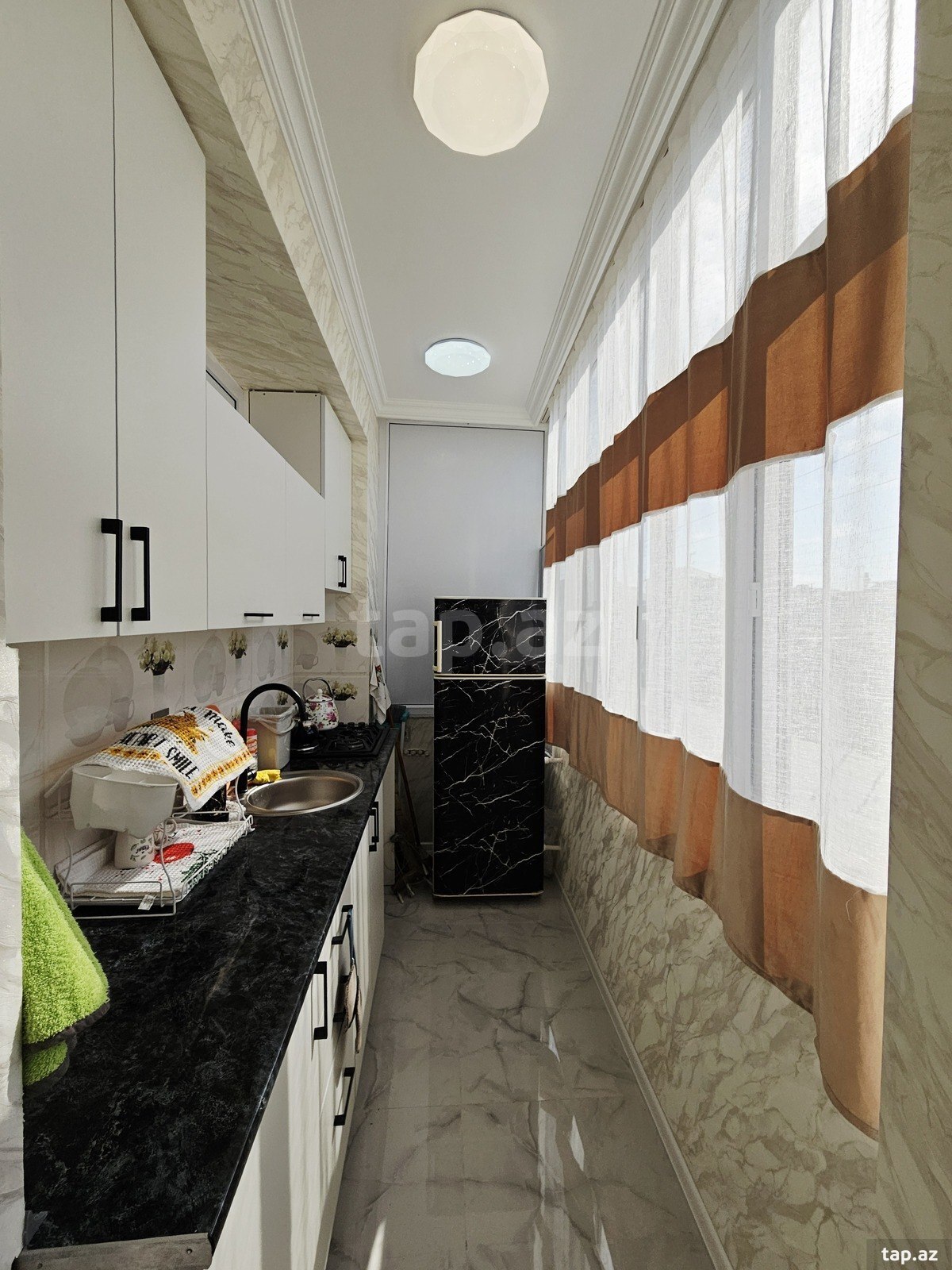 2 otaqlı mənzil satılır, Bakı