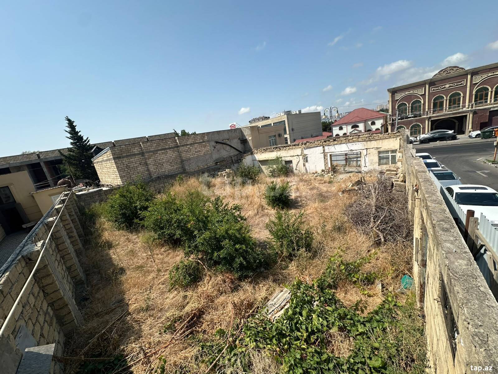 6 sot torpaq sahəsi, Abbasqulu Abbaszadə küç.
