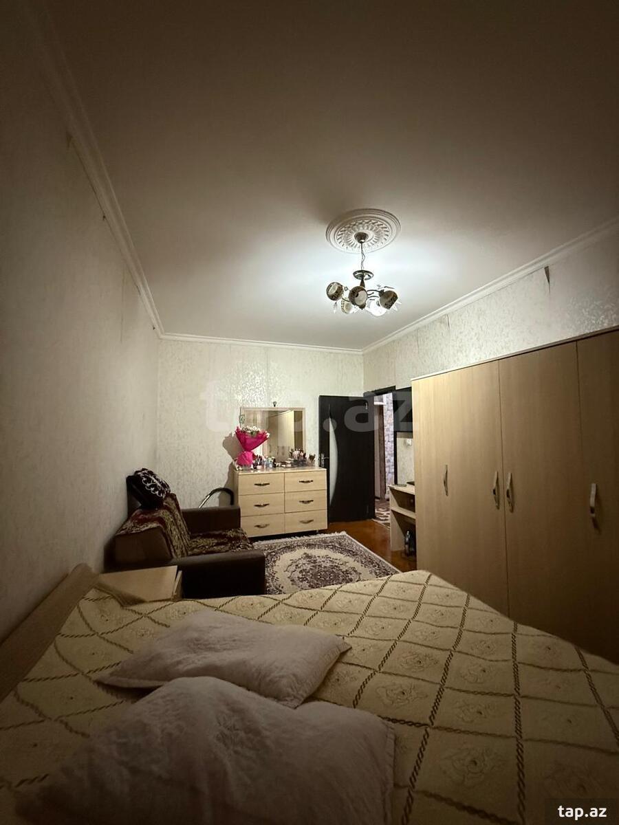3-otaqlı mənzil, N. Tusi küç., 80 m²