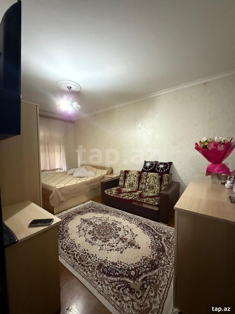 3-otaqlı mənzil, N. Tusi küç., 80 m²