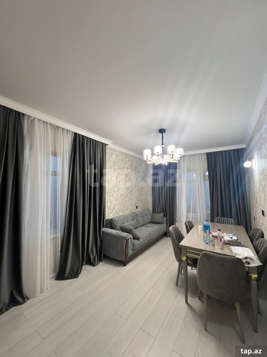 2 otaqlı mənzil satılır, Bakı