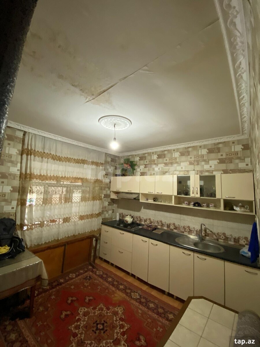 Həyət evi, Qarabağlı k.