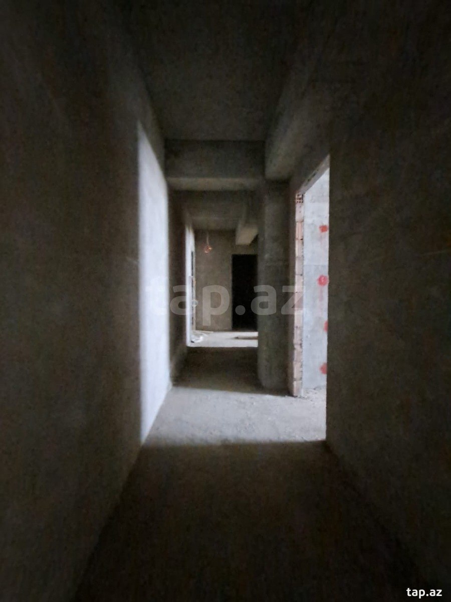 4-otaqlı yeni tikili, Xətai r., 134 m²