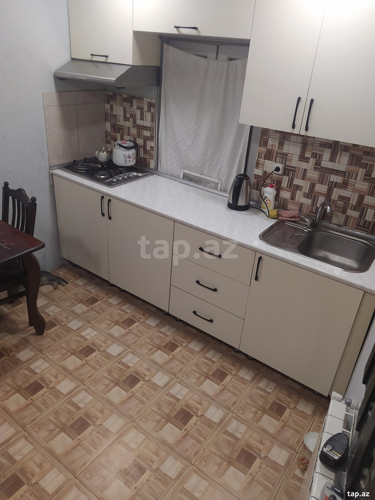 1-otaqlı mənzil kirayə verilir, Keşlə qəs., 60 m²