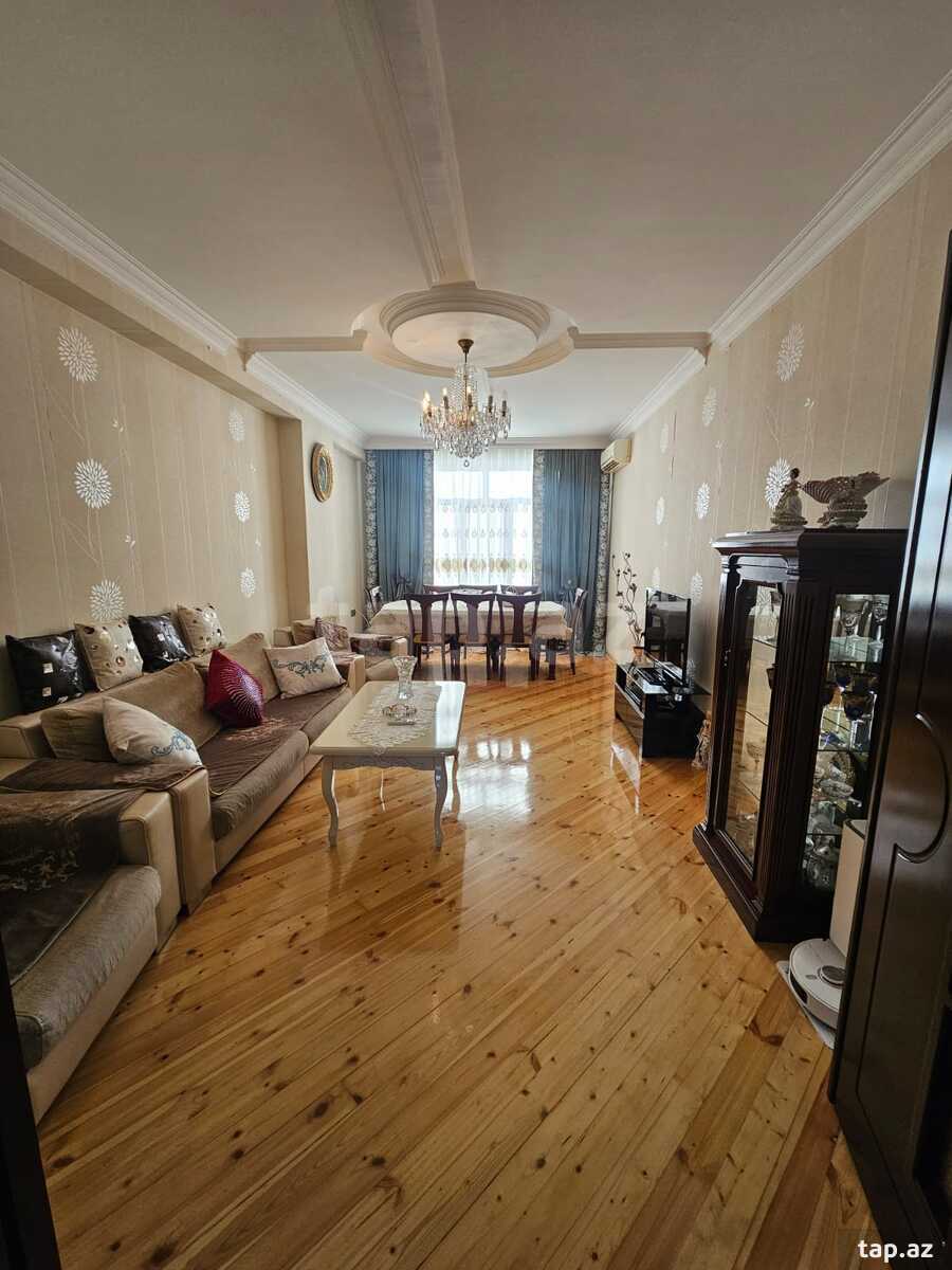 3-otaqlı yeni tikili, Şövkət Məmmədova küç., 125 m²