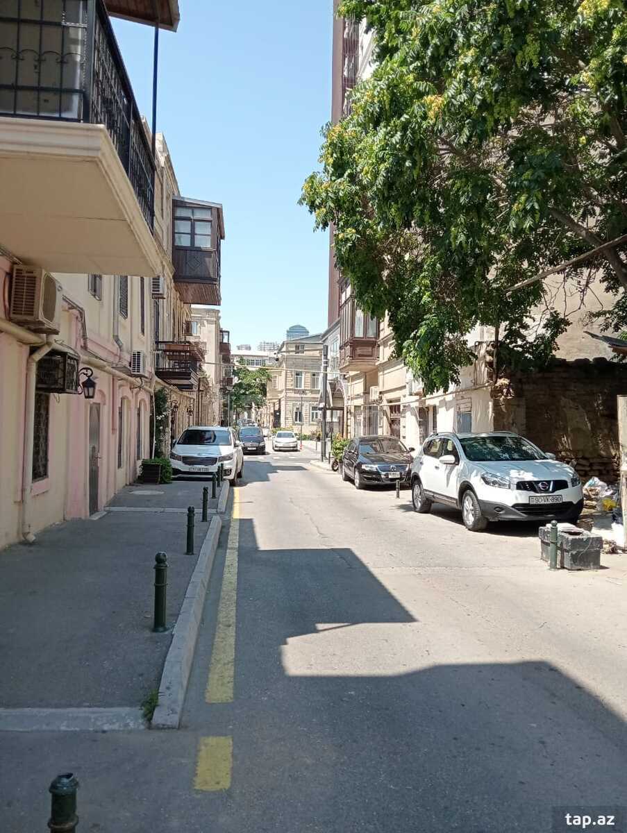 Həyət evi, Nəsimi r.