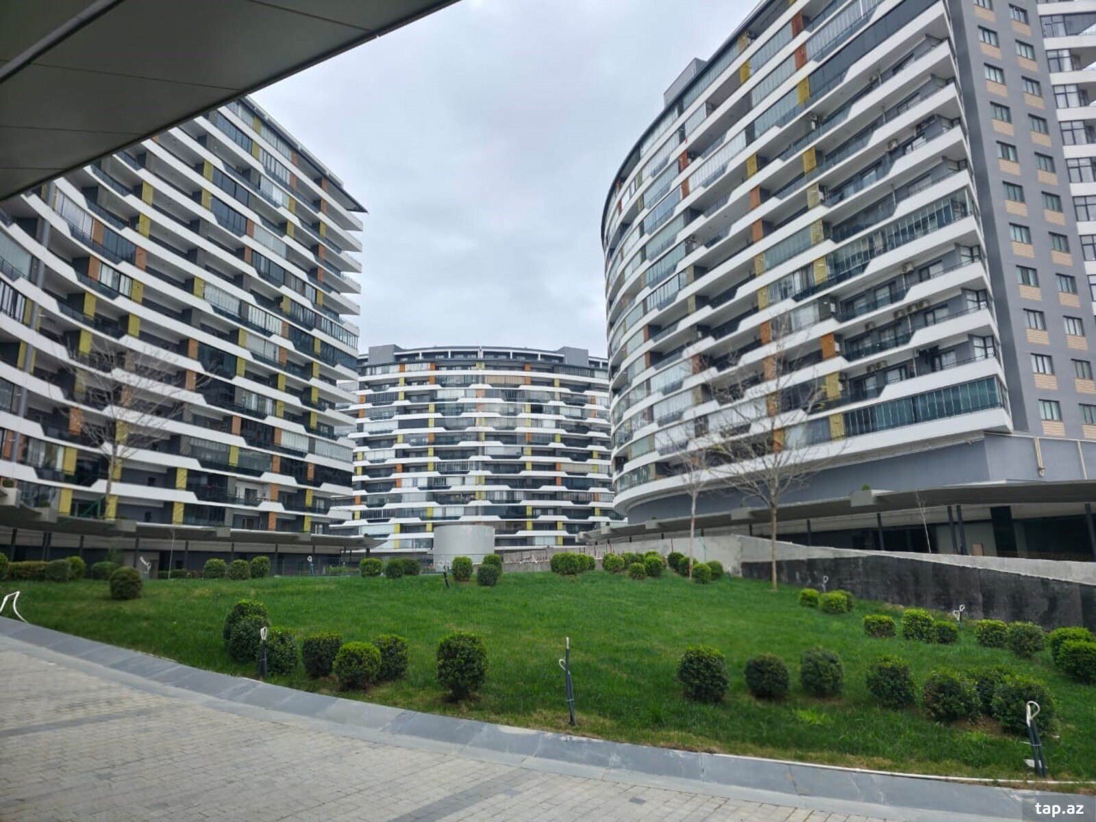 2-otaqlı yeni tikili, Həmdəm Ağayev küç., 126.6 m²