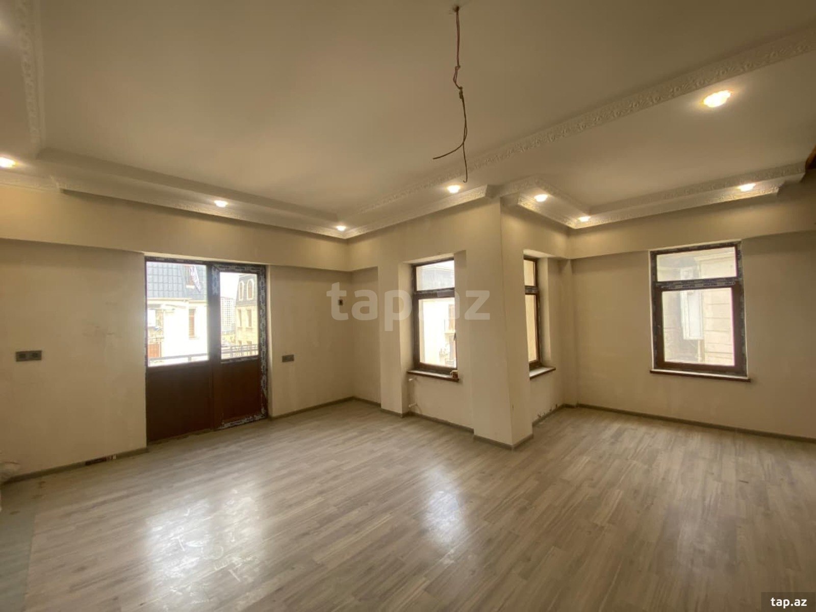 5-otaqlı yeni tikili, Xırdalan ş., 132 m²