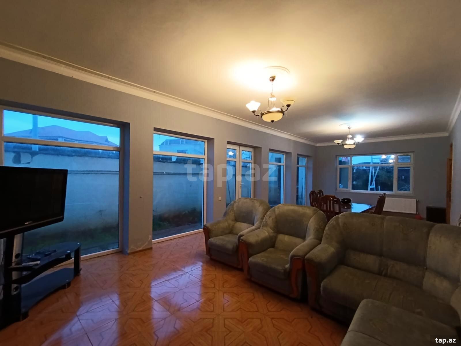 Villa, Hacı Zeynalabdin Tağıyev küç.
