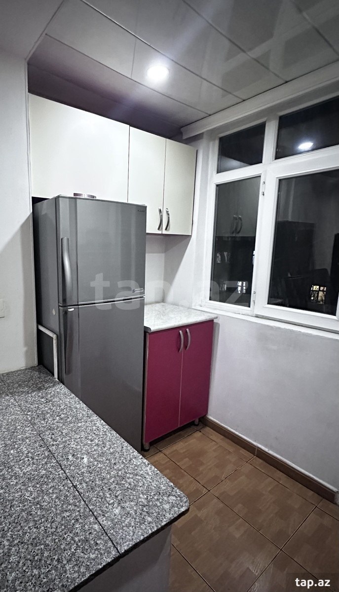 2-otaqlı mənzil kirayə verilir, Bülbülə qəs., 45 m²