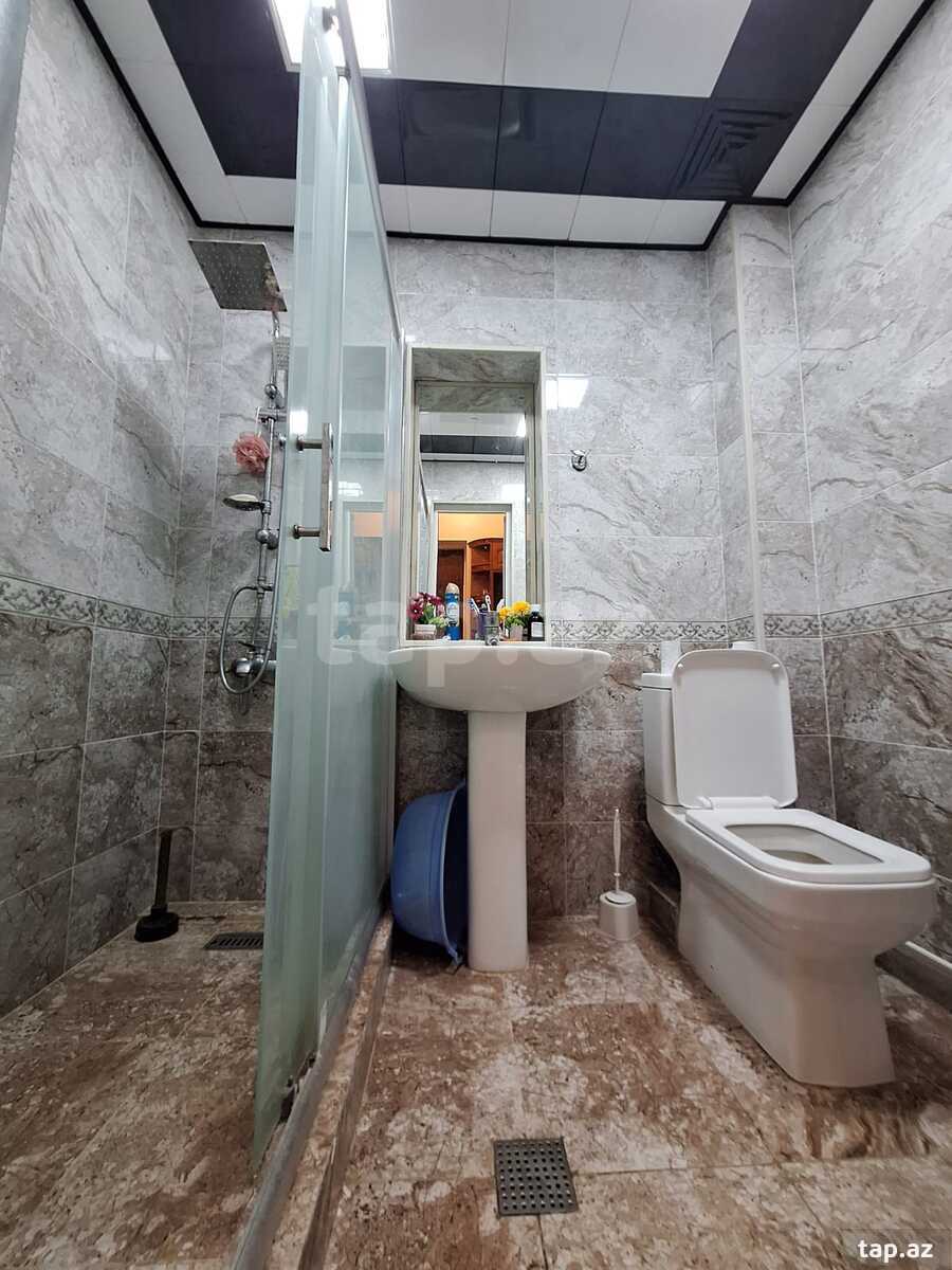 2-otaqlı mənzil kirayə verilir, H. Cavid pr. 43, 65 m²