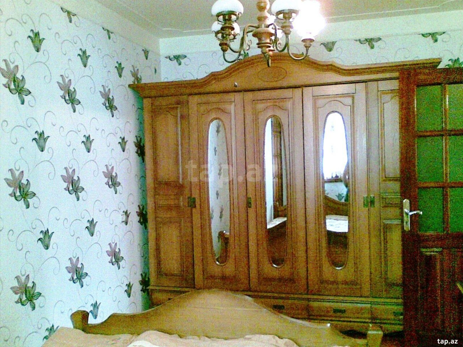 3-otaqlı mənzil kirayə verilir, 8 Noyabr m., 80 m²