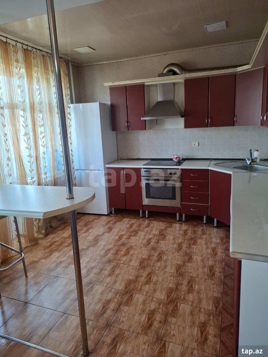 2-otaqlı yeni tikili kirayə verilir, İçərişəhər m., 75 m²
