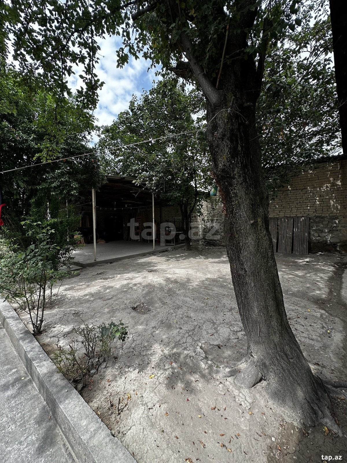 Həyət evi, Şəki ş.