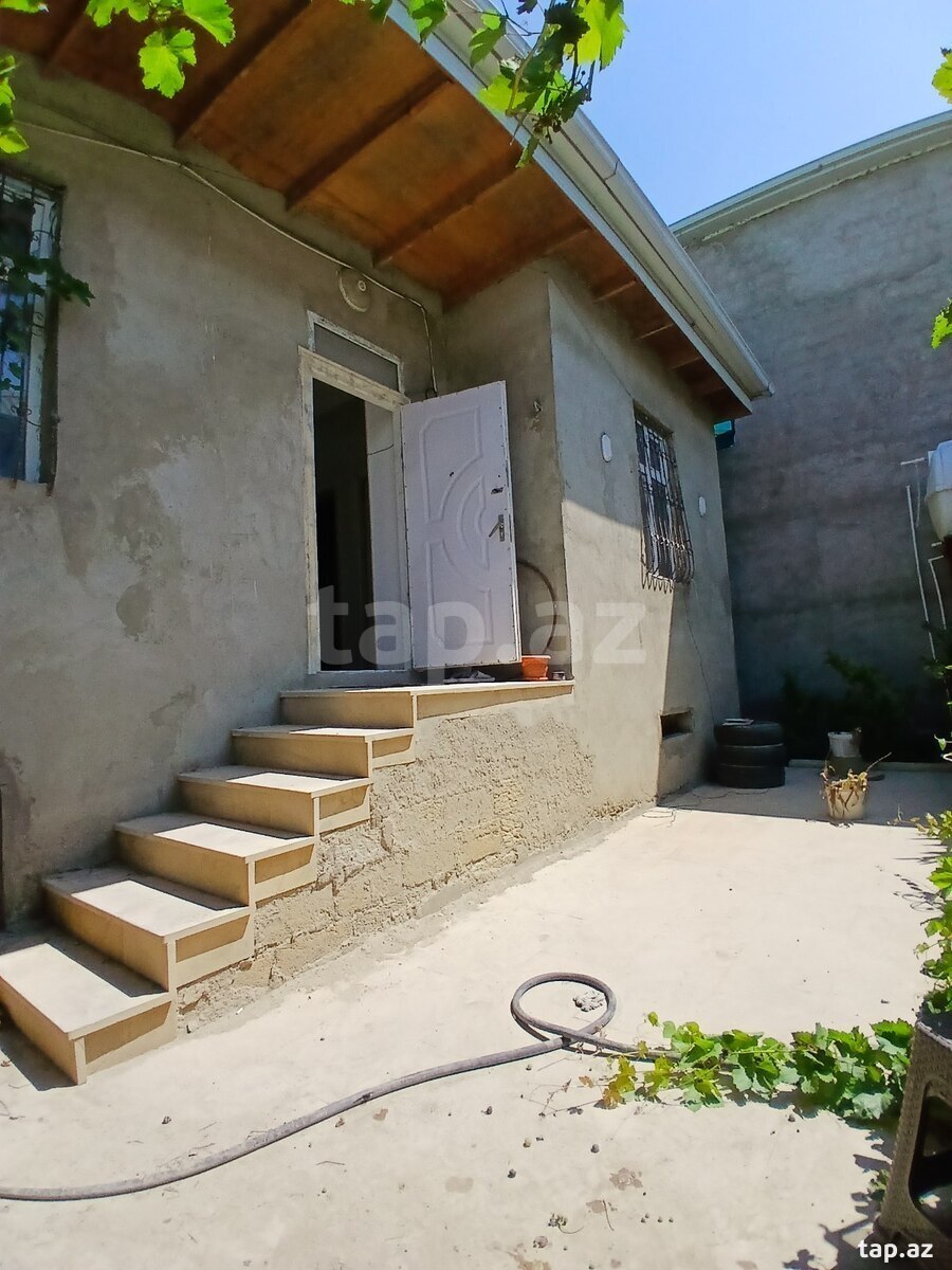 3 otaqlı həyət evi satılır, Bakı