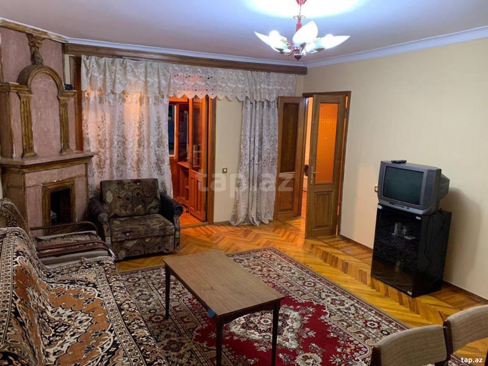 2-otaqlı mənzil kirayə verilir, E.Akademiyası m., 47 m²