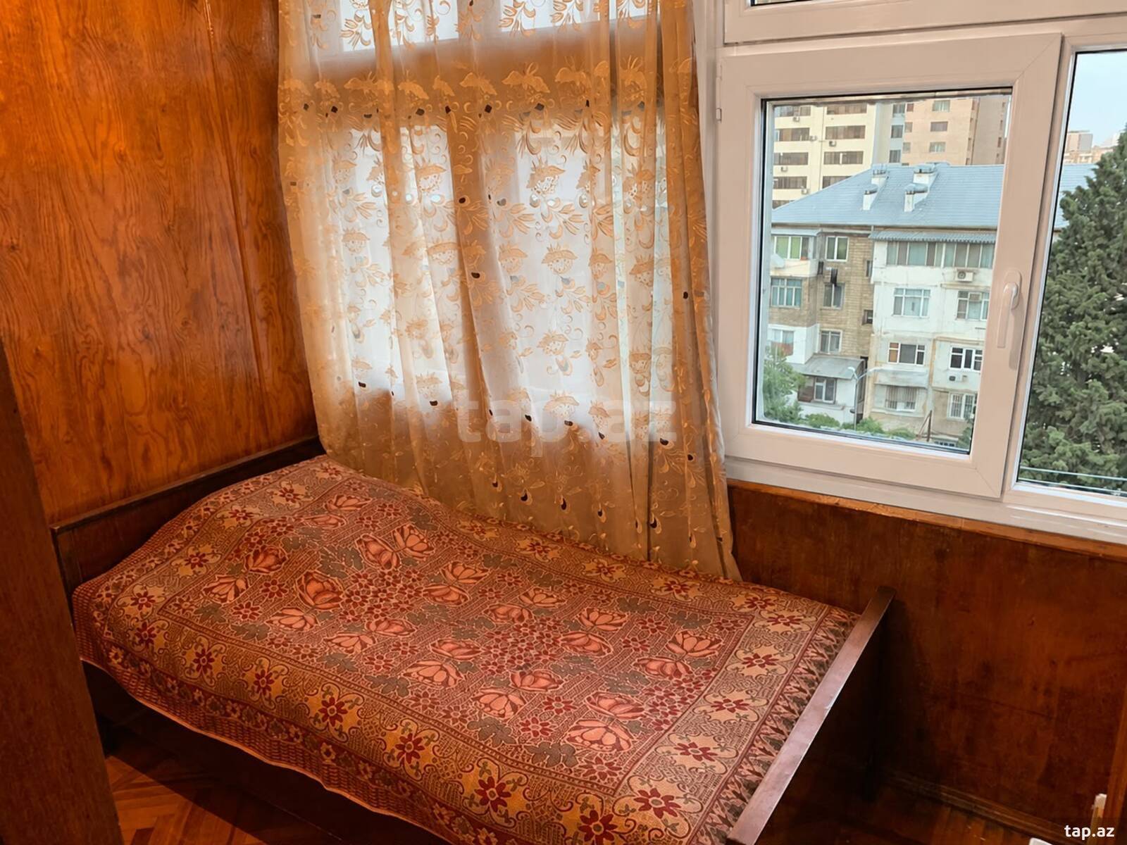 2-otaqlı mənzil kirayə verilir, E.Akademiyası m., 47 m²