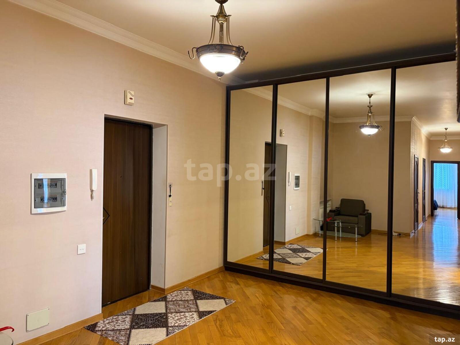 3-otaqlı yeni tikili kirayə verilir, Gənclik m., 150 m²