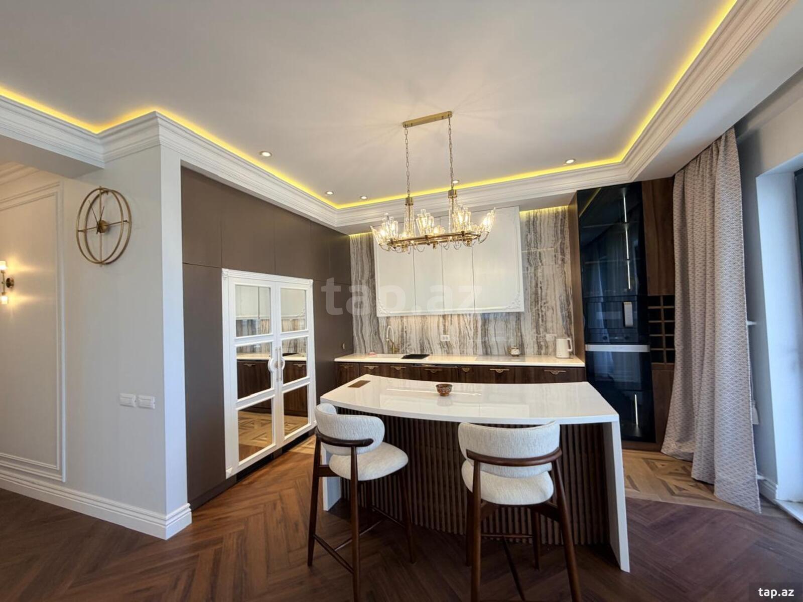 3-otaqlı yeni tikili kirayə verilir, Mərkəzi Bulvar küç., 160 m²