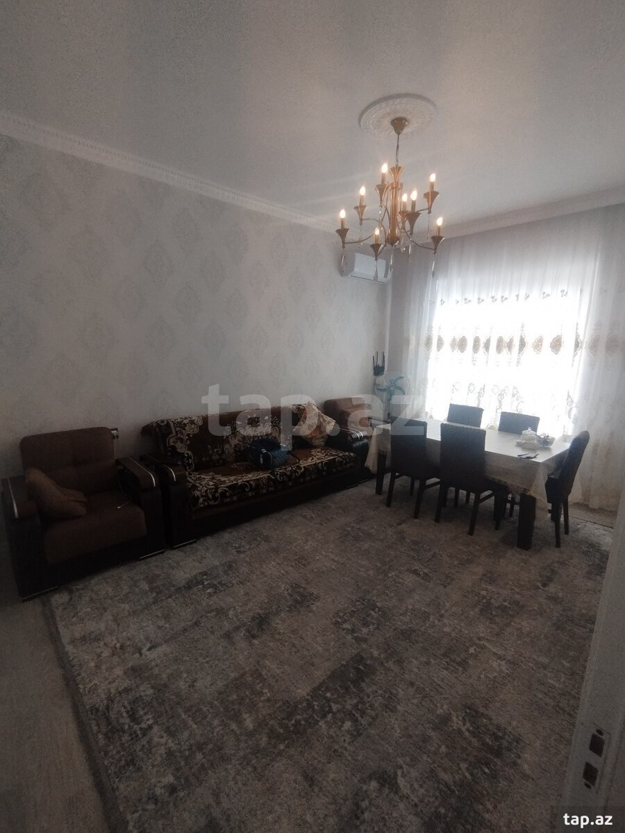Həyət evi, Saray qəs.