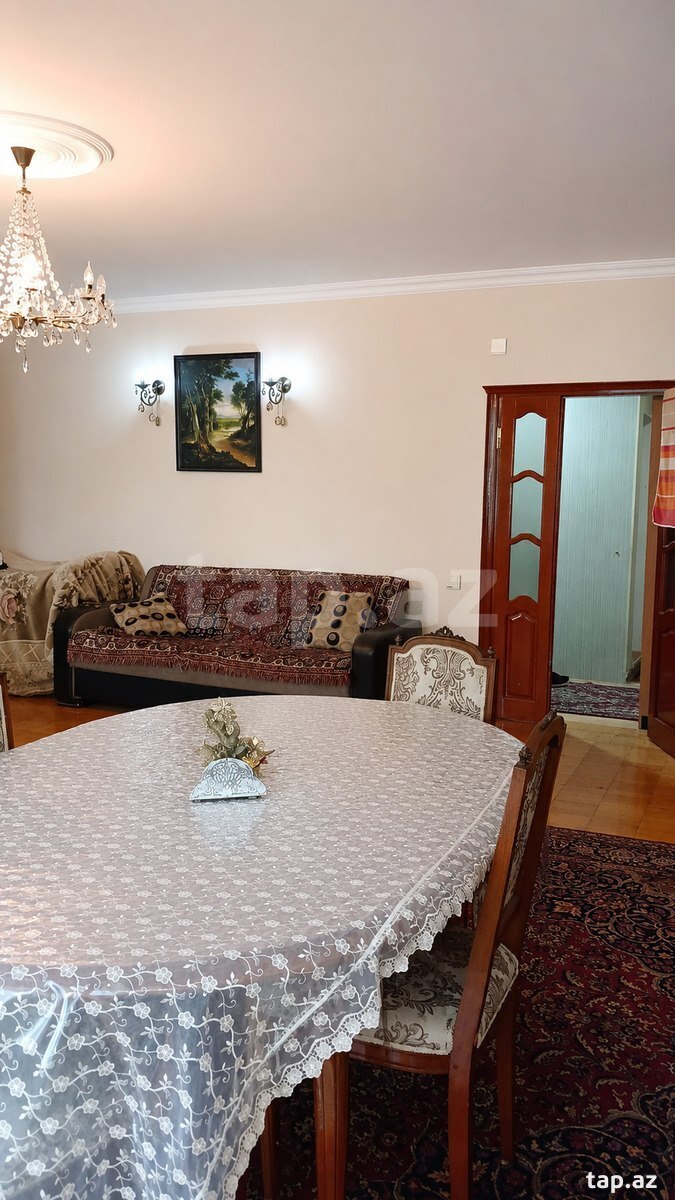 5-otaqlı mənzil, Nəsrəddin Tusi küç., 95.6 m²