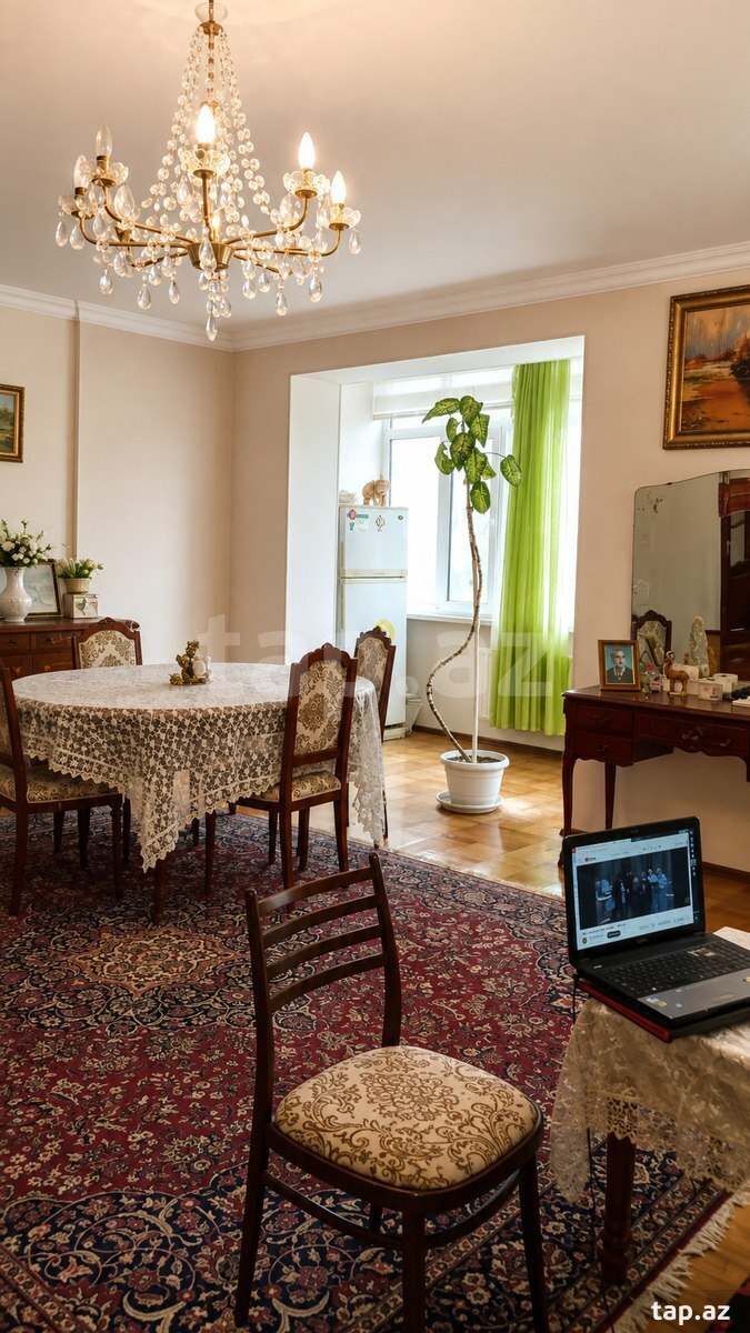 5-otaqlı mənzil, Nəsrəddin Tusi küç., 95.6 m²