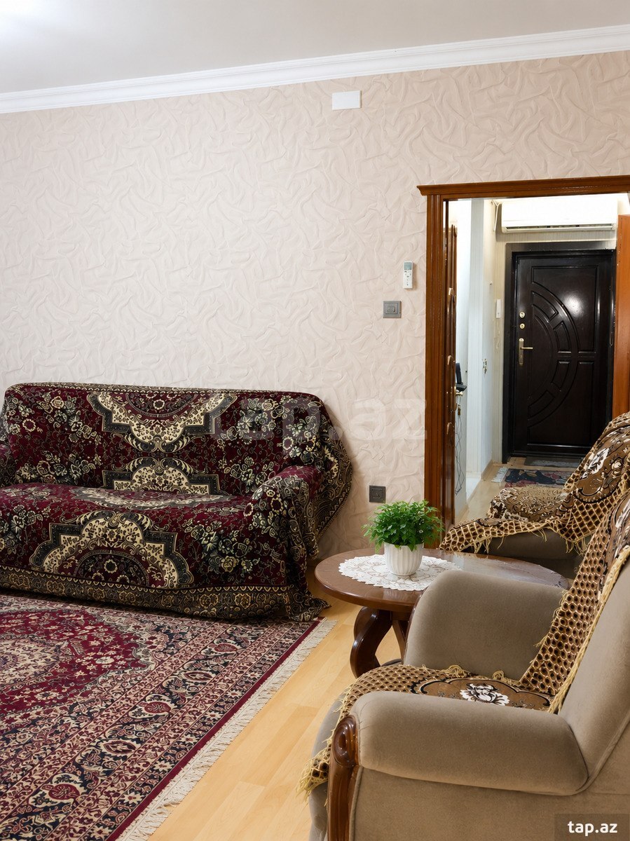 5-otaqlı mənzil, Nəsrəddin Tusi küç., 95.6 m²
