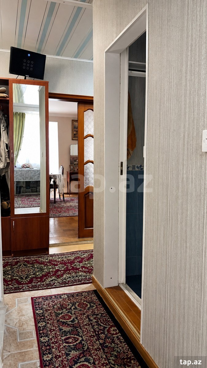 5-otaqlı mənzil, Nəsrəddin Tusi küç., 95.6 m²