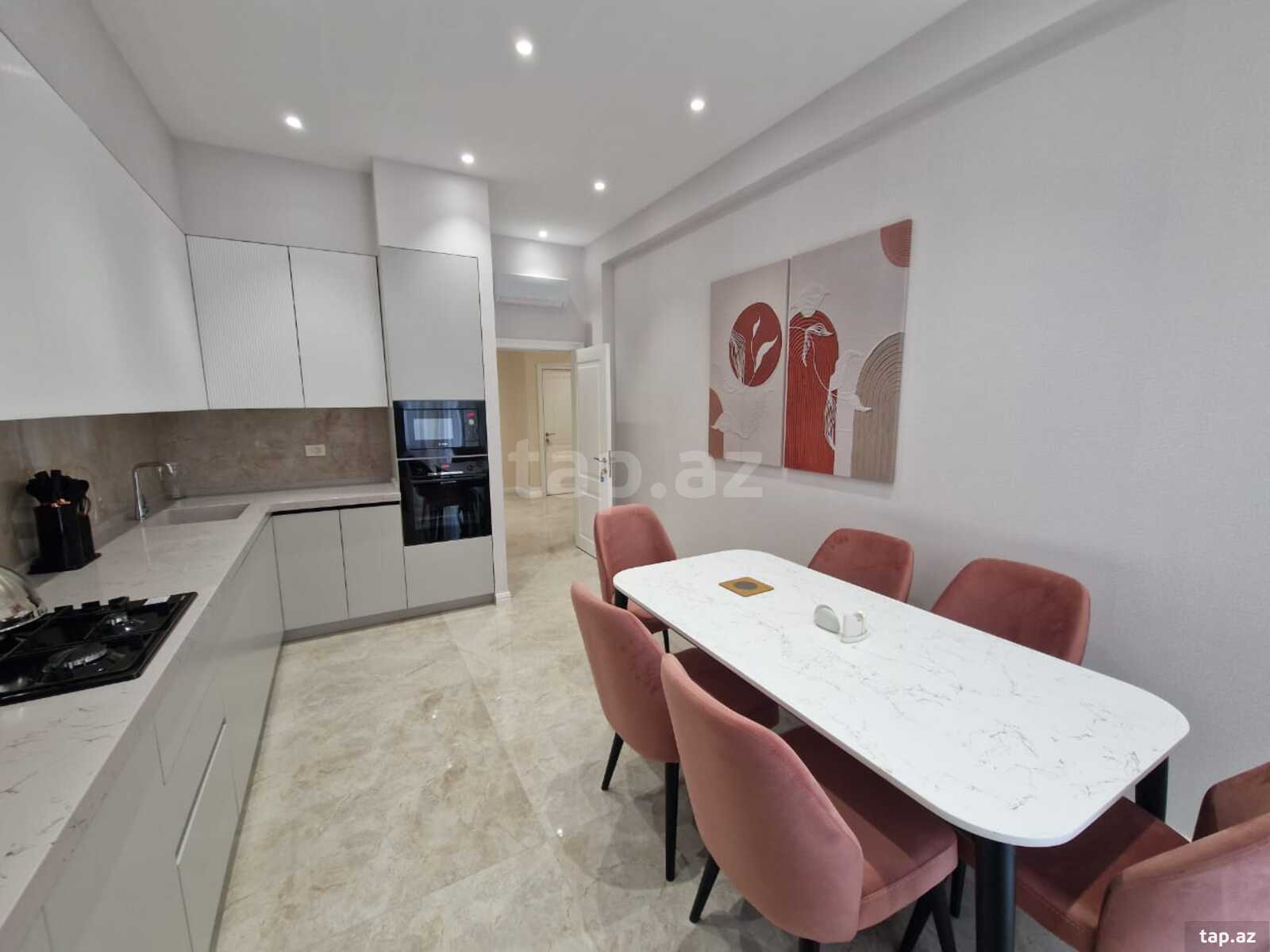 3-otaqlı yeni tikili kirayə verilir, İzmir küç., 180 m²