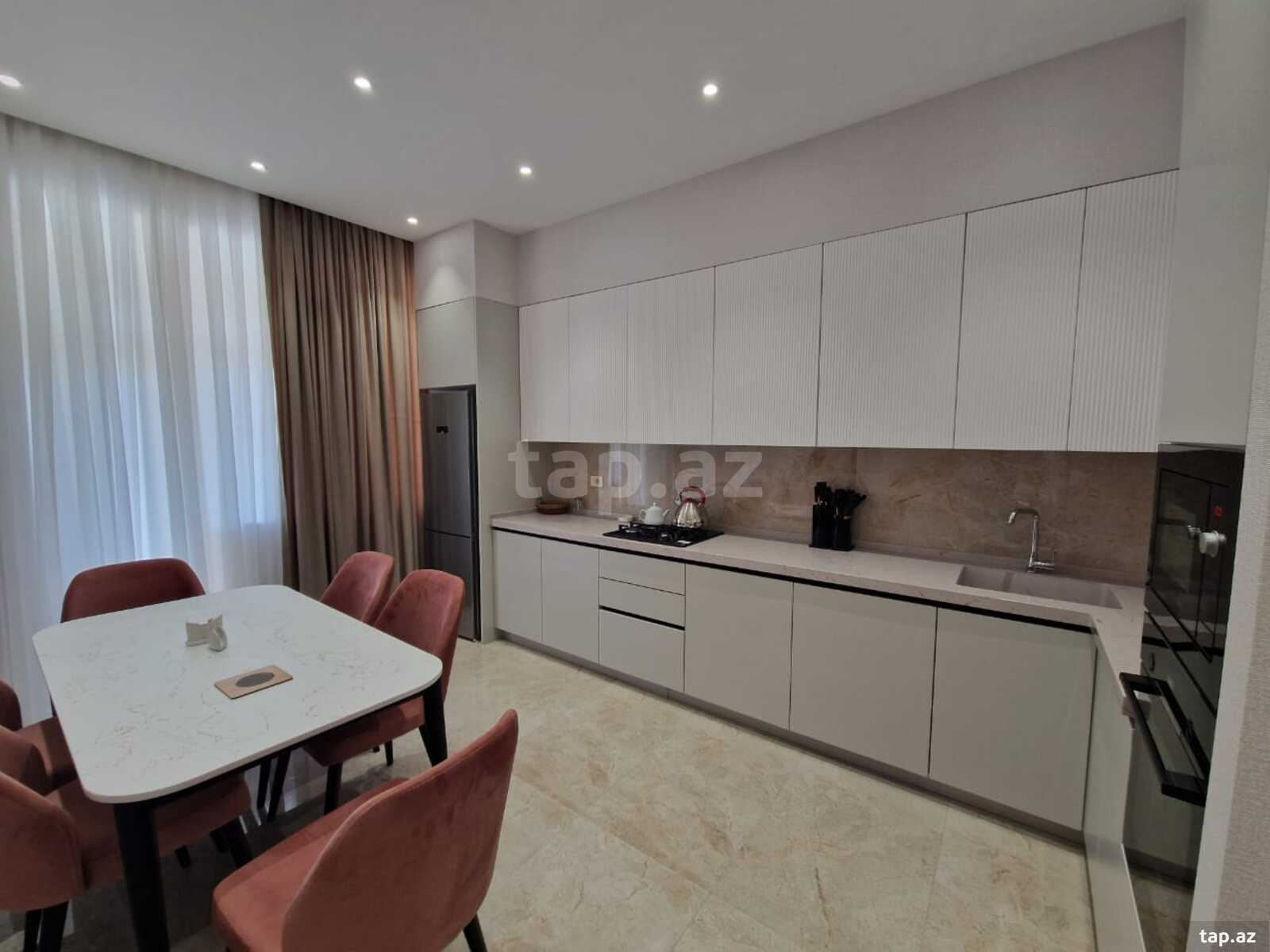 3-otaqlı yeni tikili kirayə verilir, İzmir küç., 180 m²