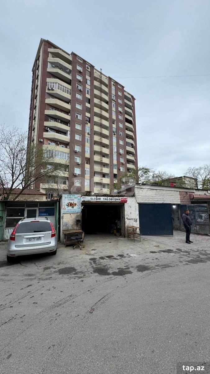 Qaraj, Alı Mustafayev küç.