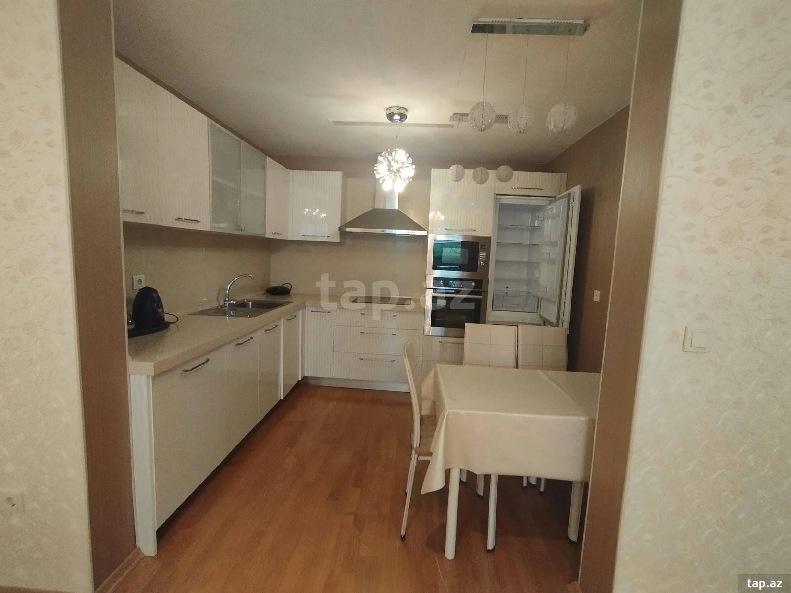 2-otaqlı yeni tikili kirayə verilir, Neftçilər pr., 80 m²