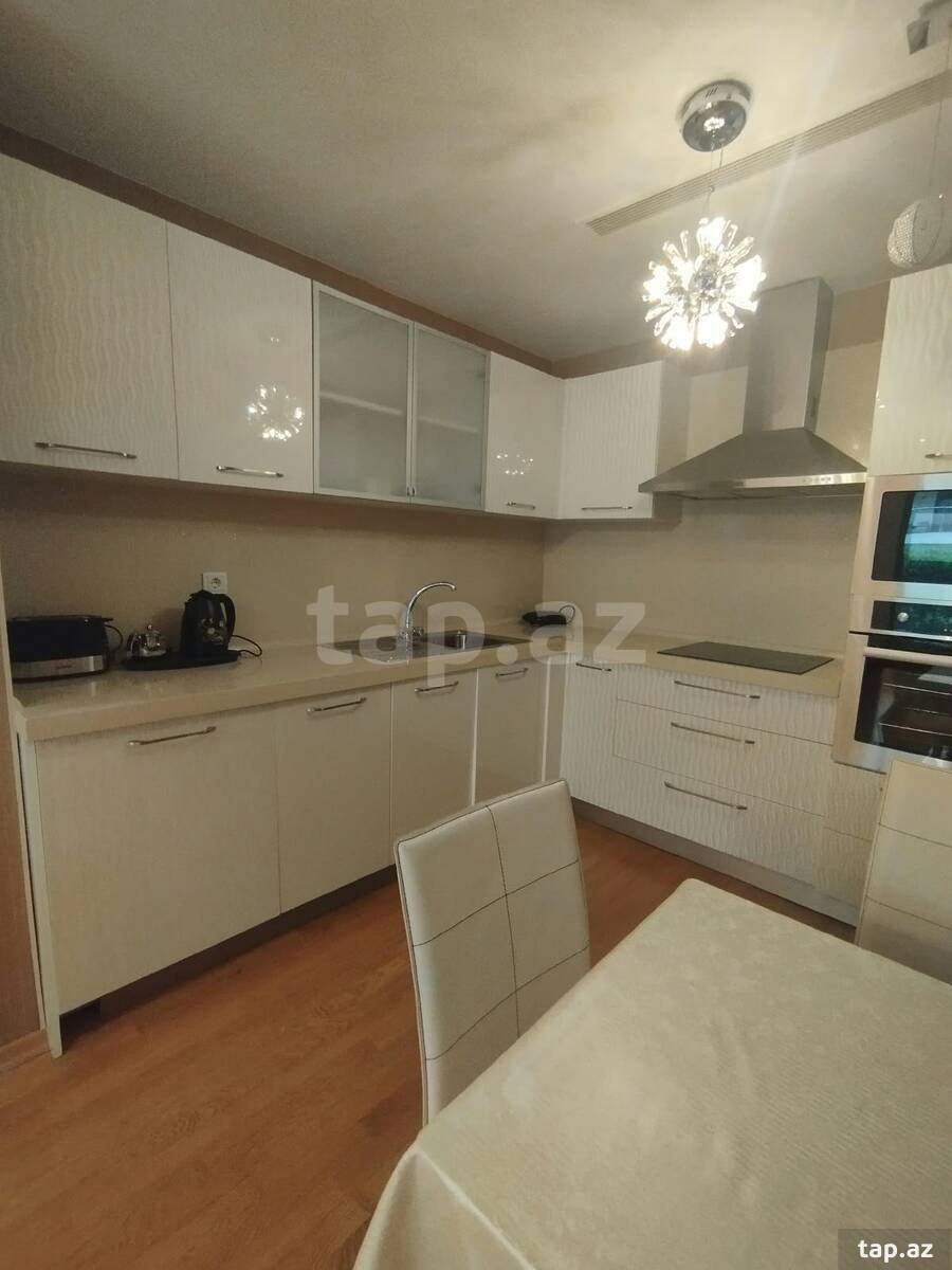 2-otaqlı yeni tikili kirayə verilir, Neftçilər pr., 80 m²