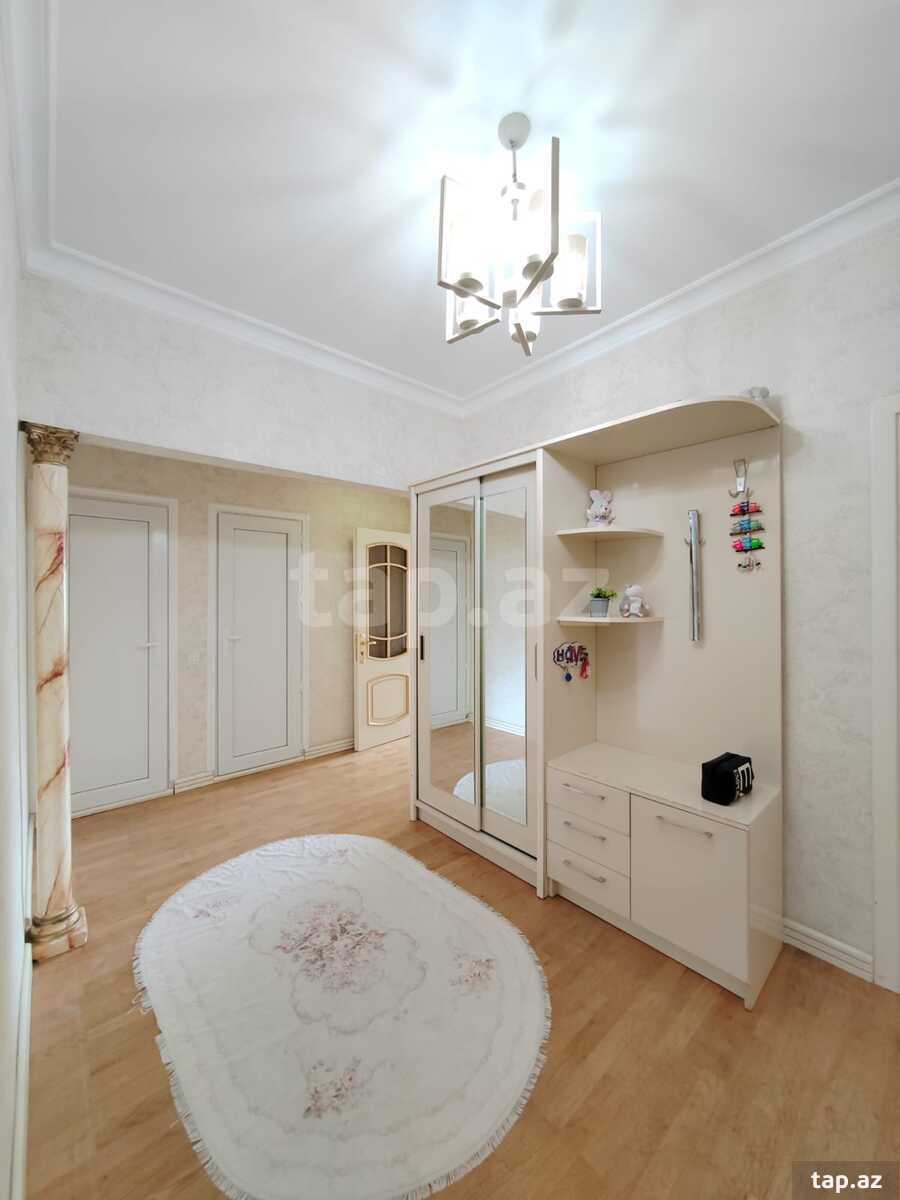 4-otaqlı mənzil, Məzahir Rüstəmov küç., 110 m²