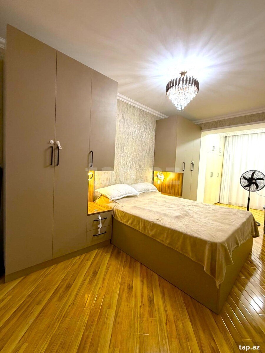 3-otaqlı mənzil, Neftçilər m., 70 m²