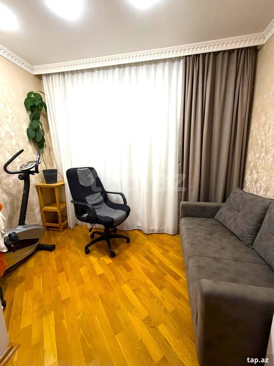 3-otaqlı mənzil, Neftçilər m., 70 m²