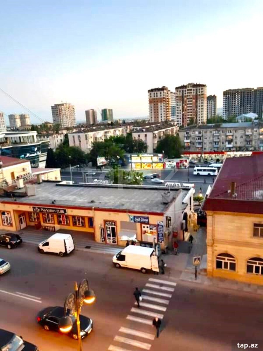 3-otaqlı mənzil, Neftçilər m., 70 m²