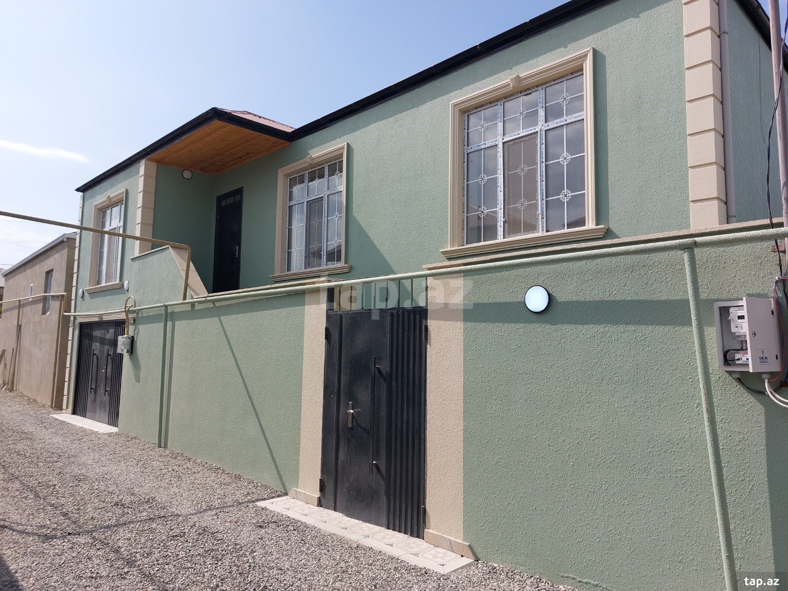 3 otaqlı həyət evi satılır, Binə, Bakı