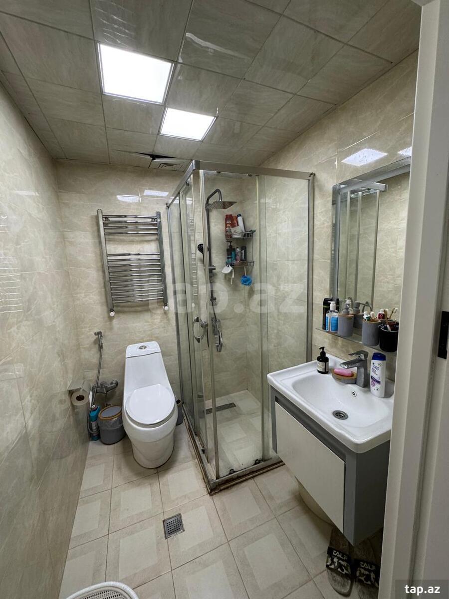 4-otaqlı yeni tikili, Ə.Əhmədov küç., 135 m²