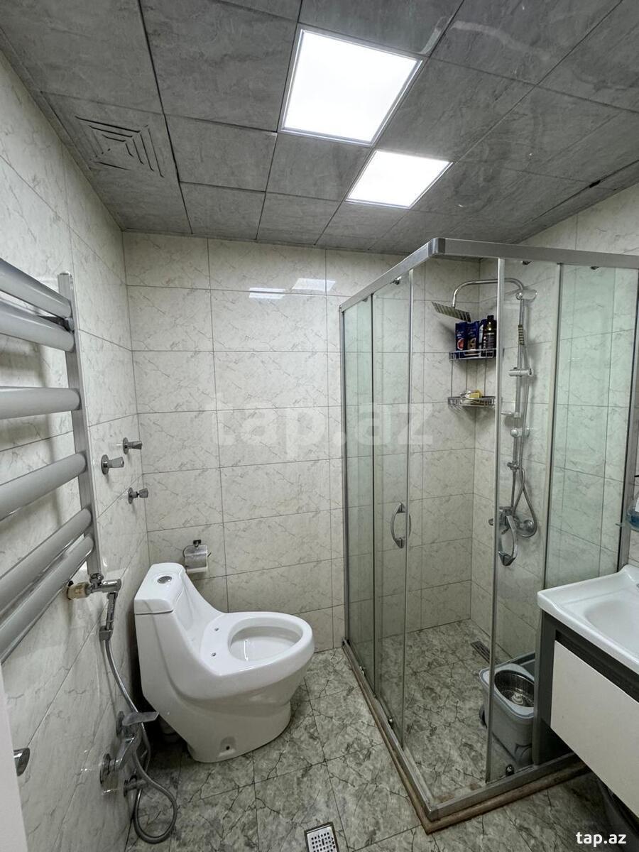 4-otaqlı yeni tikili, Ə.Əhmədov küç., 135 m²