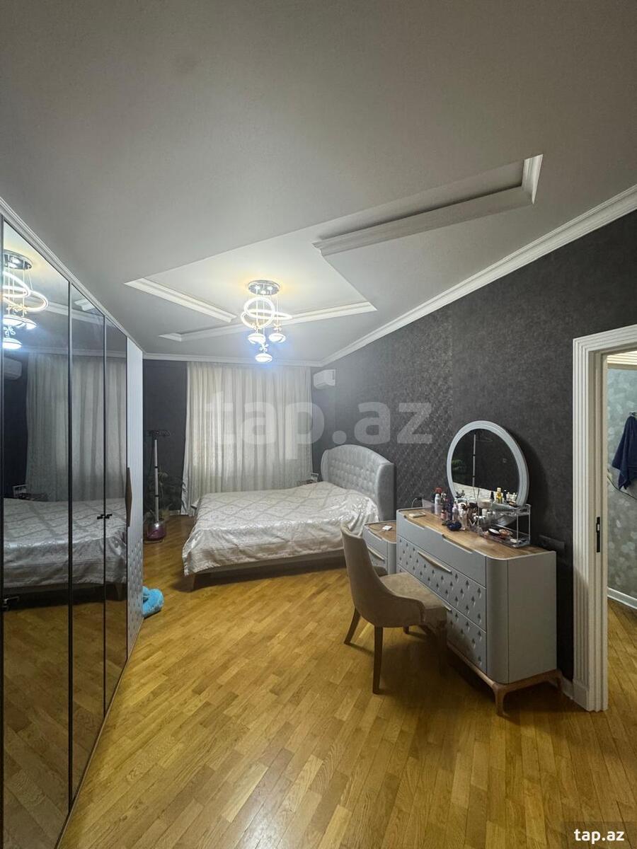 4-otaqlı yeni tikili, Ə.Əhmədov küç., 135 m²