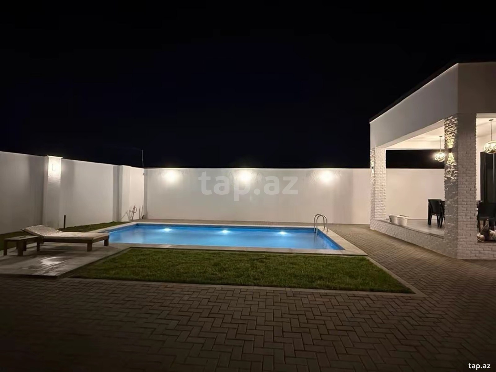 Bağ evi kirayə verilir, Sea Breeze