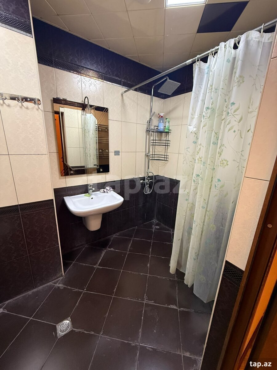 3-otaqlı yeni tikili kirayə verilir, Məzahir Rüstəmov küç., 145 m²