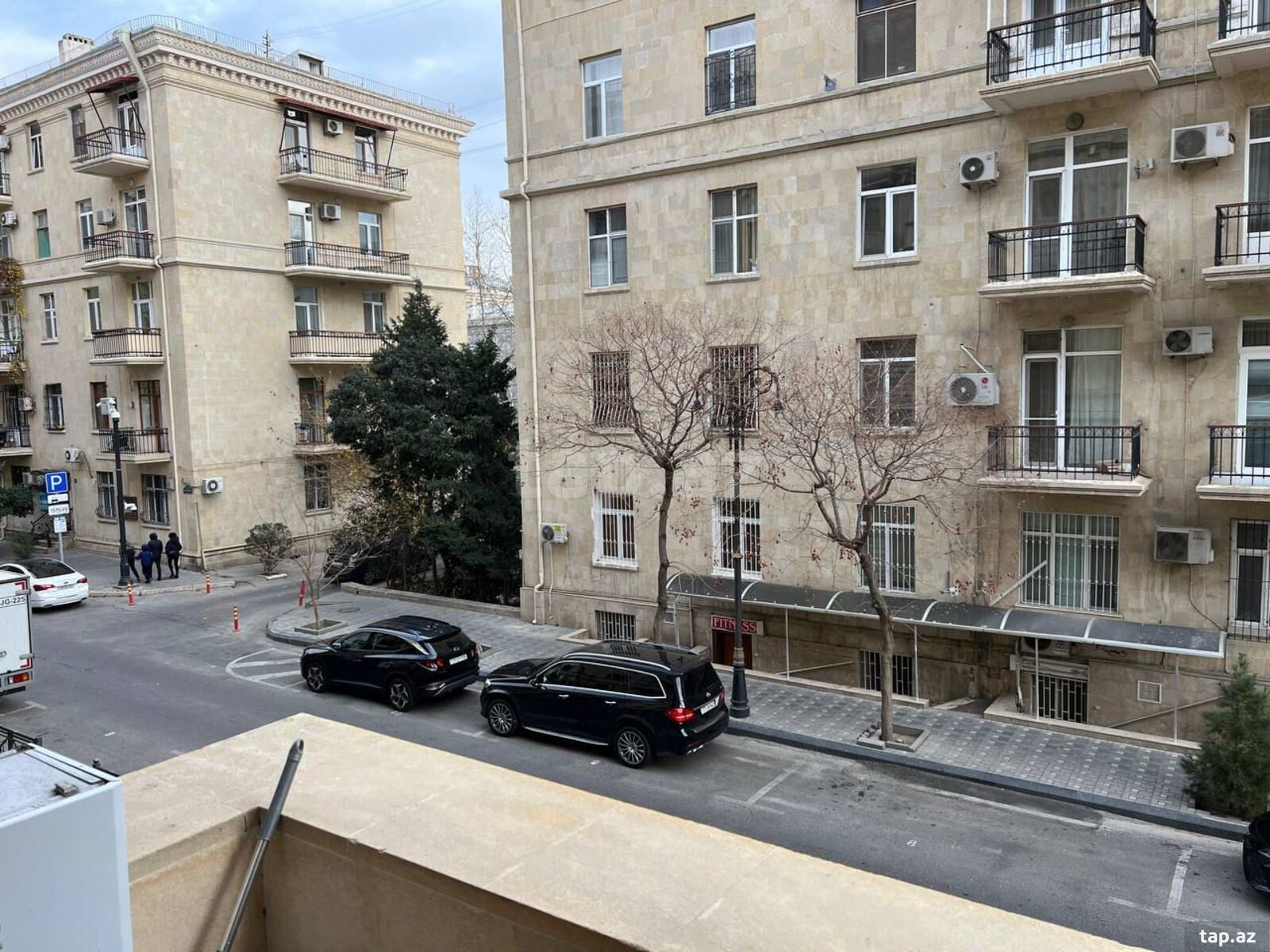 2-otaqlı mənzil kirayə verilir, 28 May m., 65 m²