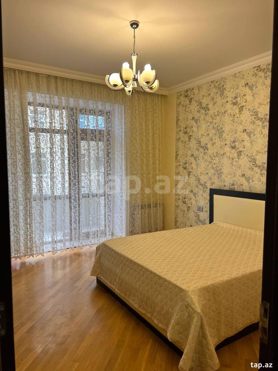 2-otaqlı mənzil kirayə verilir, 28 May m., 65 m²