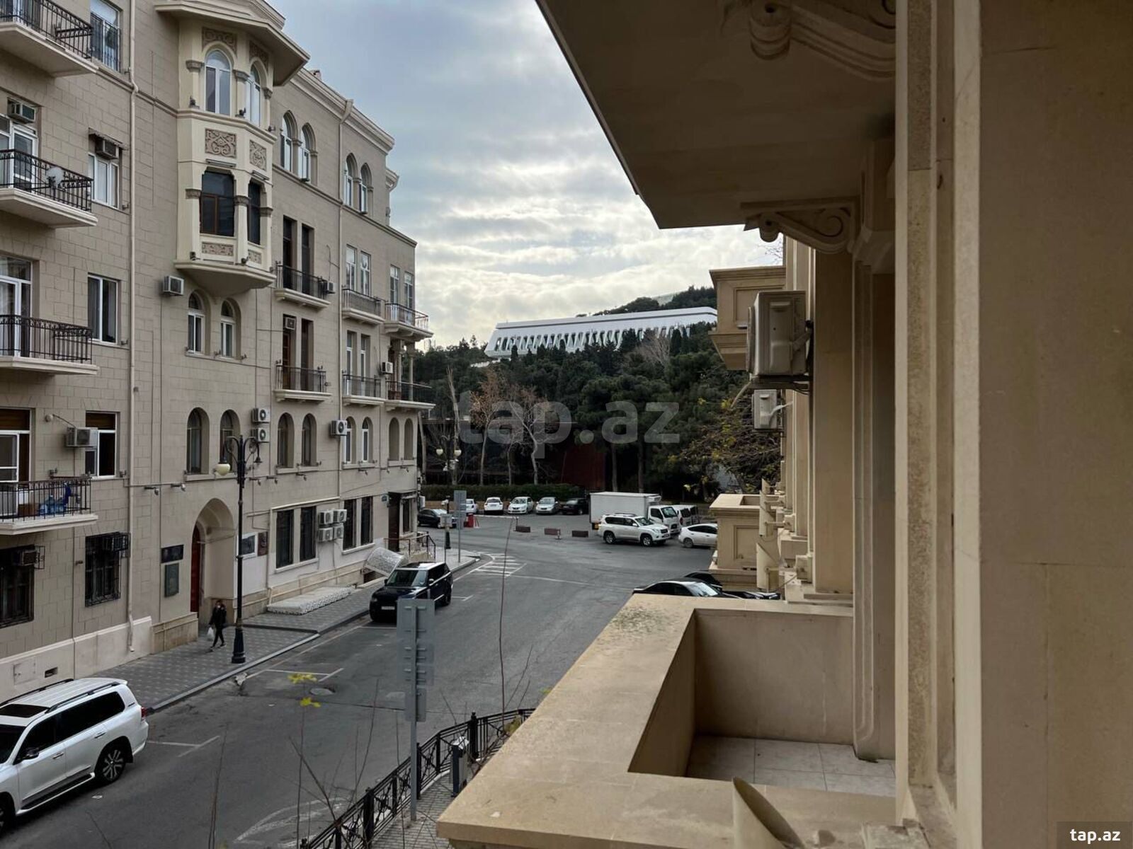 2-otaqlı mənzil kirayə verilir, 28 May m., 65 m²