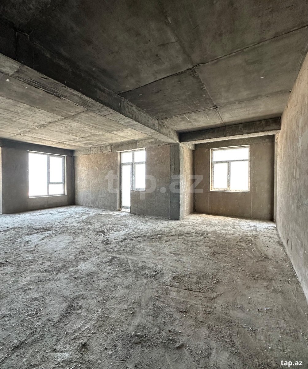 3-otaqlı yeni tikili, Sumqayıt ş., 111 m²