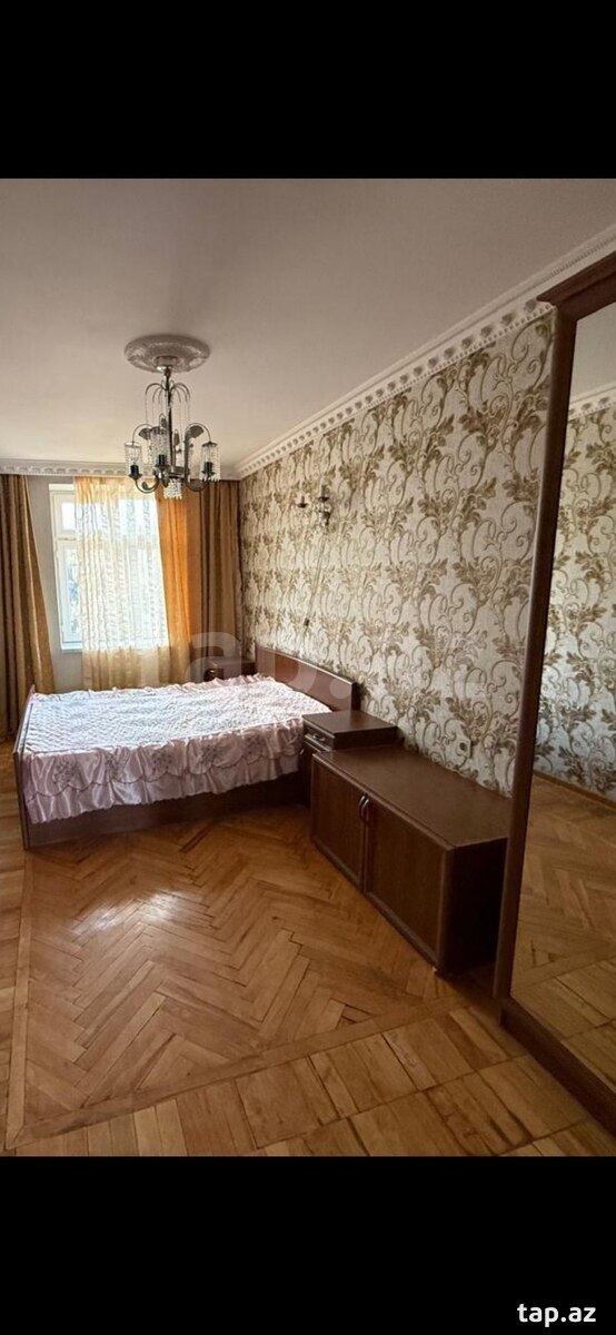 3-otaqlı mənzil, Bakıxanov küç., 75 m²