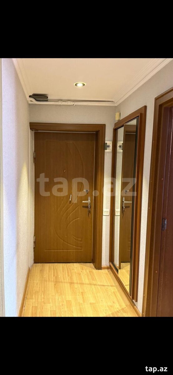 3-otaqlı mənzil, Bakıxanov küç., 75 m²